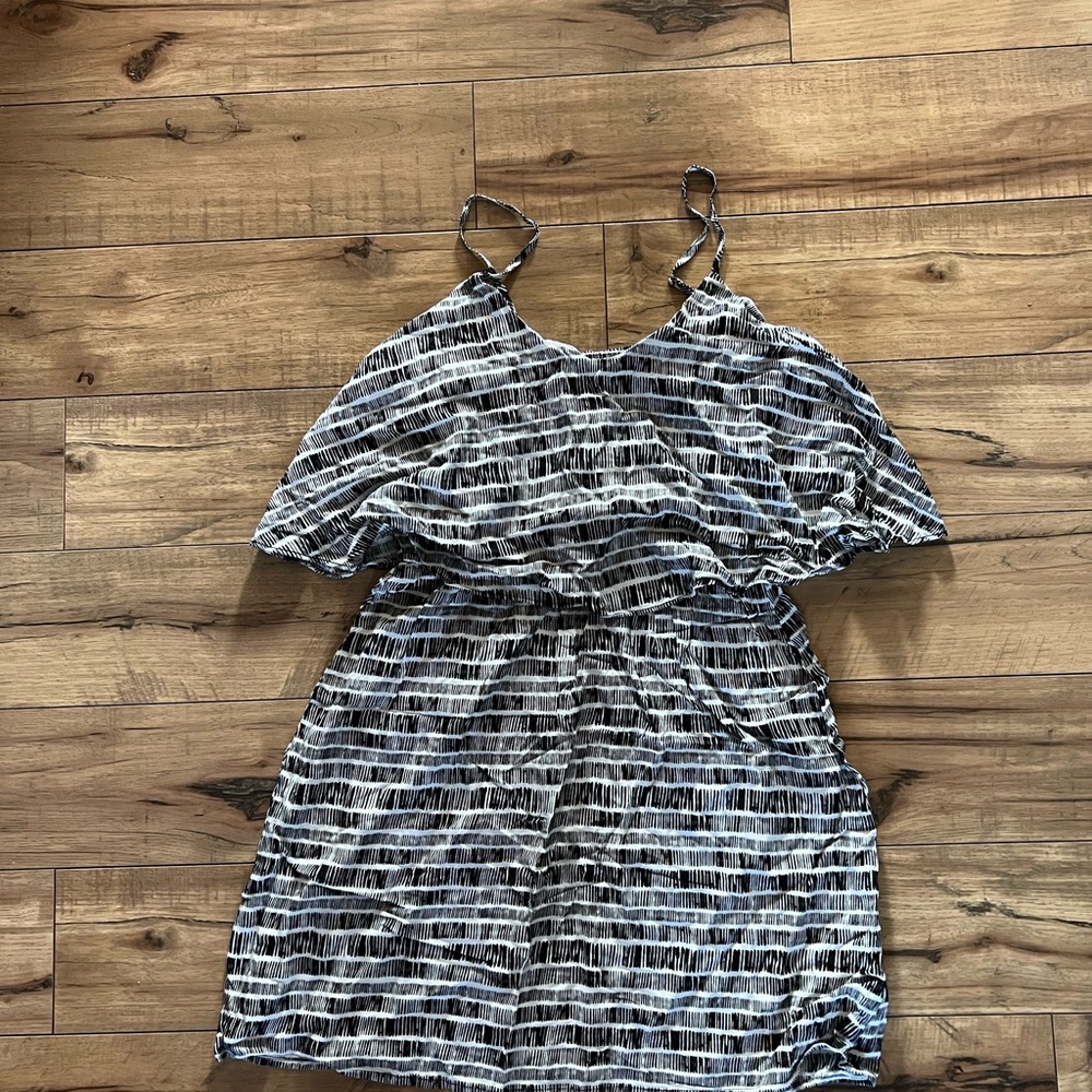 patterned dress - Picture 2 of 4